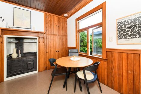 Photo of property in 9 Rongopai Street, Palmerston North, 4414