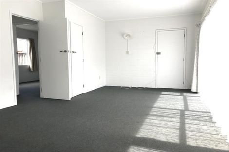 Photo of property in 1/762 Beach Road, Browns Bay, Auckland, 0630