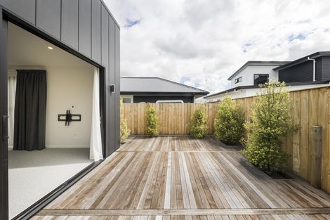 Photo of property in 12 Roy Street, Palmerston North, 4410