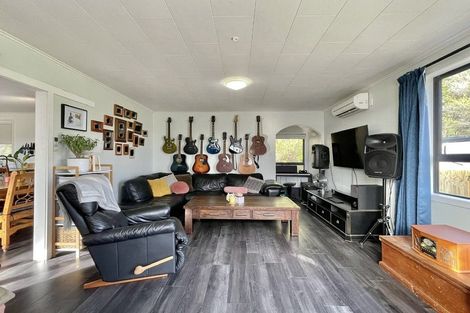 Photo of property in 27 Kerkwall Drive, Naenae, Lower Hutt, 5011