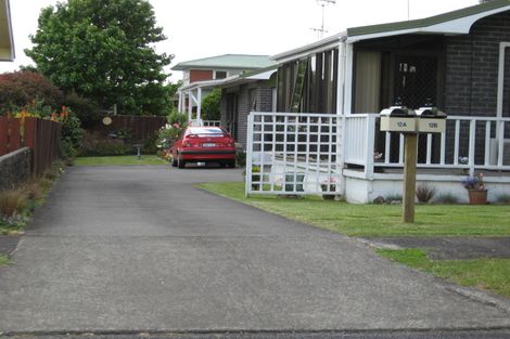 Photo of property in 12a Landscape Road, Pukekohe, 2120