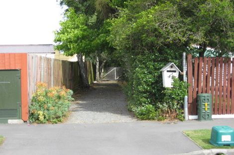 Photo of property in 43 Frensham Crescent, Woolston, Christchurch, 8062