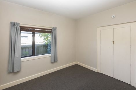 Photo of property in 30 Hamilton Avenue, Ilam, Christchurch, 8041