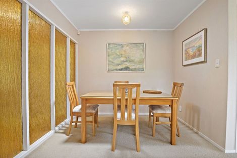 Photo of property in 8a Levaut Place, Half Moon Bay, Auckland, 2012