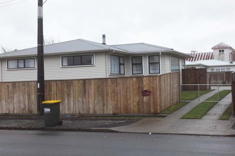 Photo of property in 129 Miranda Street, Stratford, 4332