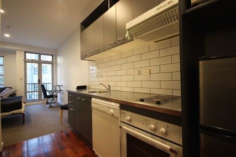 Photo of property in 25a Rutland Road, Stanley Point, Auckland, 0624