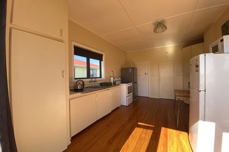 Photo of property in 19 Kent Terrace, Midhirst, Stratford, 4394