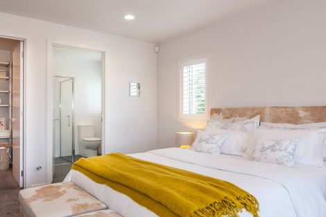 Photo of property in 16 Gemstone Place, Rolleston, 7615