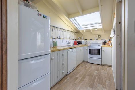 Photo of property in 5 Kahotea Drive, Motuoapa, 3382
