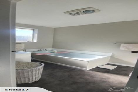Photo of property in 2/112 Mcleod Street, Elderslea, Upper Hutt, 5018