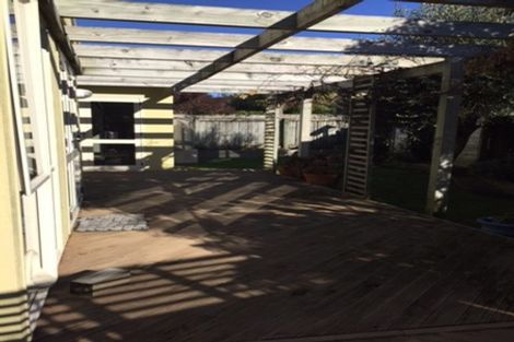 Photo of property in 11 Avion Terrace, Raumati Beach, Paraparaumu, 5032