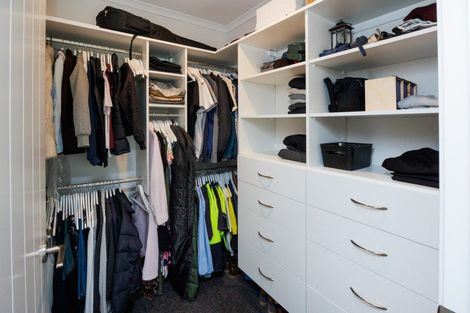 Photo of property in 46 Peppertree Glade, Kelvin Grove, Palmerston North, 4414