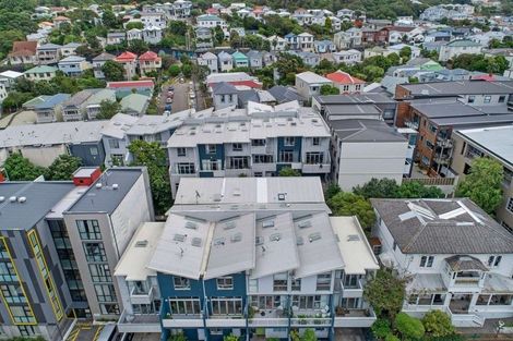 Photo of property in Mondrian Townhouses, 9/24 Hanson Street, Mount Cook, Wellington, 6021
