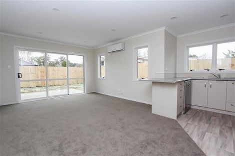 Photo of property in 2/97 Bruce Avenue, Glenview, Hamilton, 3206