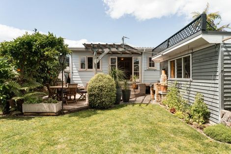 Photo of property in 21 Willow Street, Tauranga, 3110