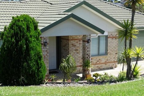 Photo of property in 13 Fleetwood Drive, Henderson, Auckland, 0612