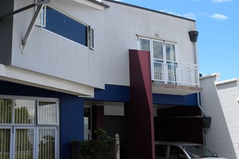 Photo of property in 7 Milton Road, Bluff Hill, Napier, 4110