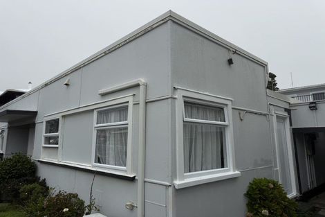 Photo of property in 14 Weymouth Street, New Plymouth, 4310