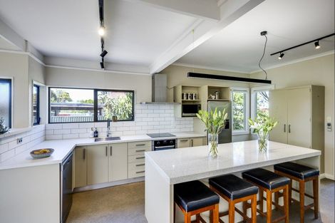 Photo of property in 42 Peddie Street, Taradale, Napier, 4112