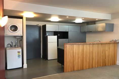 Photo of property in St Pauls Apartments, 9/43 Mulgrave Street, Thorndon, Wellington, 6011