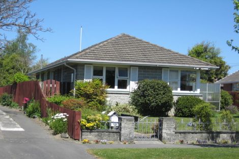 Photo of property in 15 Kingrove Street, Bishopdale, Christchurch, 8053