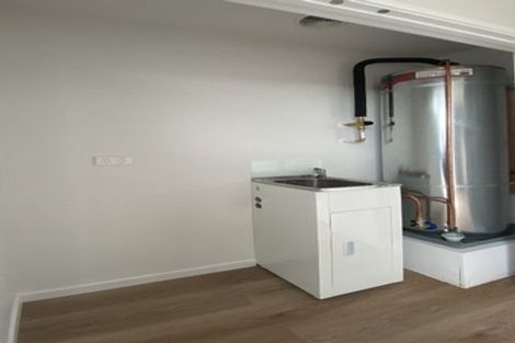 Photo of property in 91 Papatupu Way, Kumeu, 0810