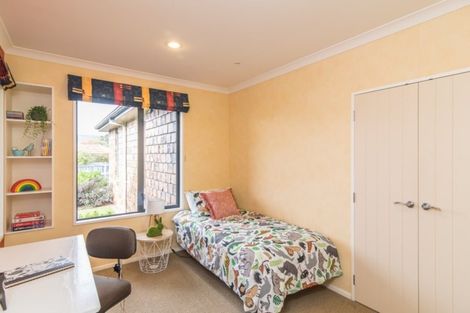 Photo of property in 21 Regent Drive, Paraparaumu Beach, Paraparaumu, 5032