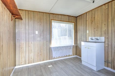 Photo of property in 3 Casper Street, Fairfield, Hamilton, 3214