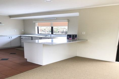 Photo of property in 1 Bass Street, West Harbour, Auckland, 0618