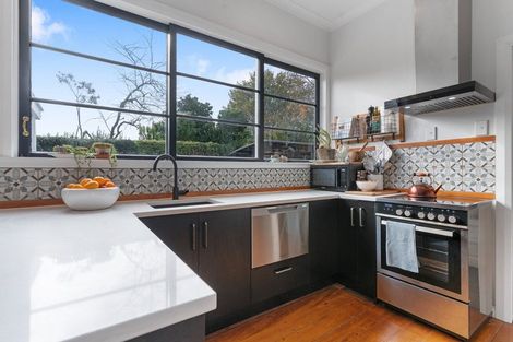 Photo of property in 34 Fisher Place, Carterton, 5713