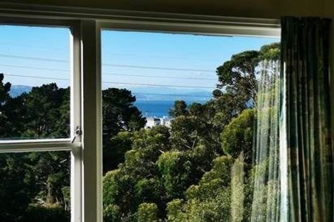 Photo of property in 61c Mortimer Terrace, Brooklyn, Wellington, 6021