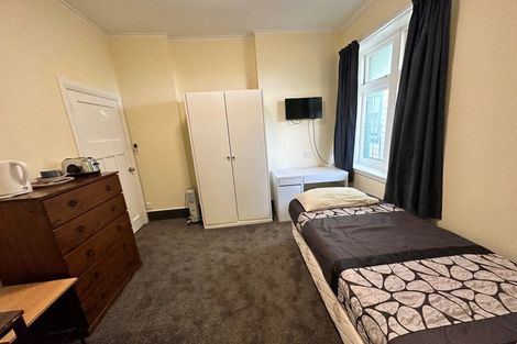 Photo of property in Carillion/the Knoll, 33 Thompson Street, Mount Cook, Wellington, 6011