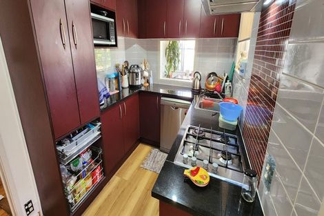 Photo of property in 29 Stott Avenue, Birkdale, Auckland, 0626