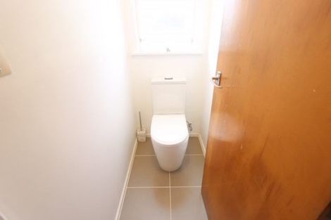 Photo of property in 307 Don Buck Road, Massey, Auckland, 0614