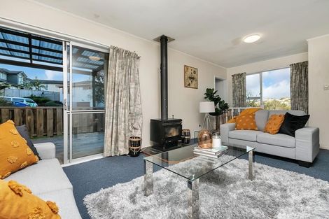 Photo of property in 14 Jayne Place, Torbay, Auckland, 0630