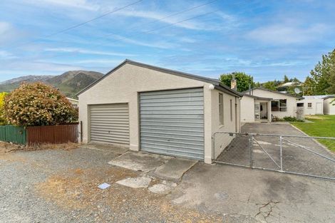 Photo of property in 8a Sutherland Road, Omarama, 9412