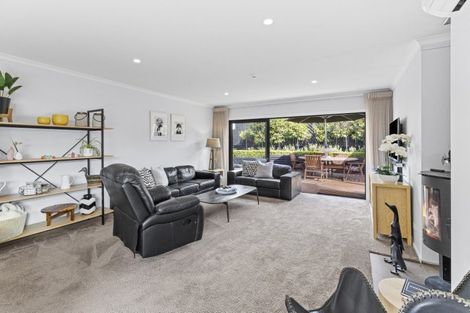 Photo of property in 53 Mount Nicholas Avenue, Wanaka, 9305