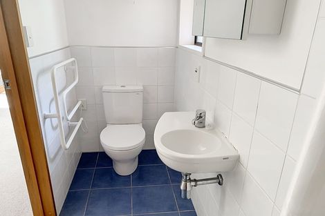 Photo of property in 18 Aintree Crescent, Awapuni, Palmerston North, 4412