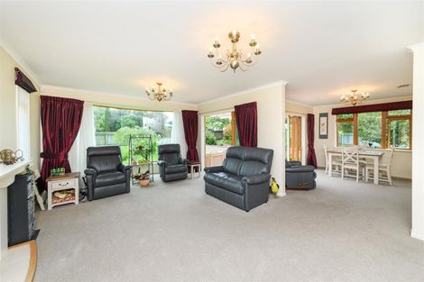 Photo of property in 11 Wanganui Road, Marton, 4710