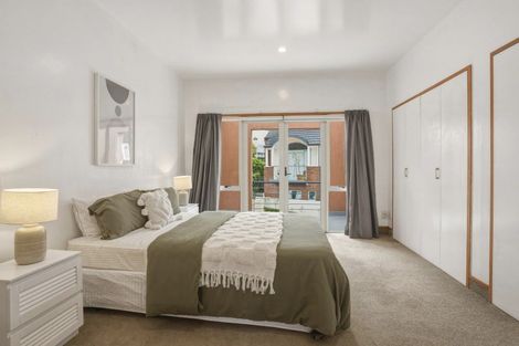 Photo of property in 64 Drivers Road, Maori Hill, Dunedin, 9010