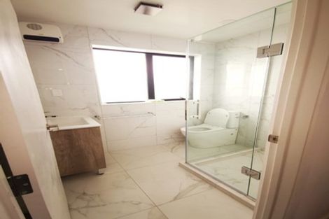 Photo of property in 124c Rosier Road, Glen Eden, Auckland, 0602