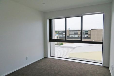 Photo of property in The Firemans Apartments, 206/321 Jackson Street, Petone, Lower Hutt, 5012