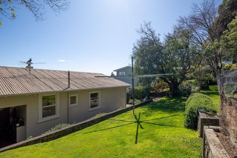 Photo of property in 16 Allan Street, Nelson South, Nelson, 7010