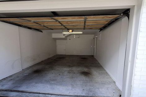 Photo of property in Altar Apartments, 43/120u Rintoul Street, Newtown, Wellington, 6021