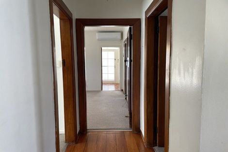 Photo of property in 72 Miro Street, Miramar, Wellington, 6022