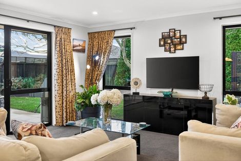 Photo of property in 21 Bernice Crescent, Yaldhurst, Christchurch, 8042