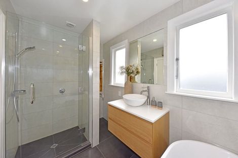 Photo of property in 52 Moreland Avenue, Papanui, Christchurch, 8053