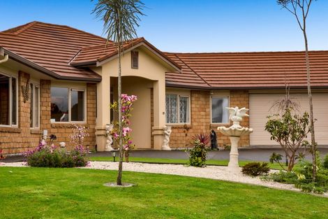 Photo of property in 24 Park Lane, Waitara, 4320