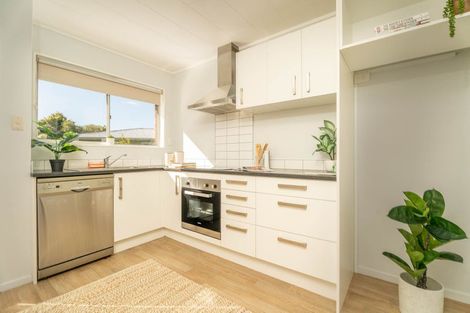 Photo of property in 7f3 Davies Street, Tawa, Wellington, 5028