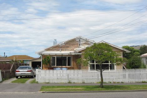 Photo of property in 54 Saint Johns Street, Woolston, Christchurch, 8062
